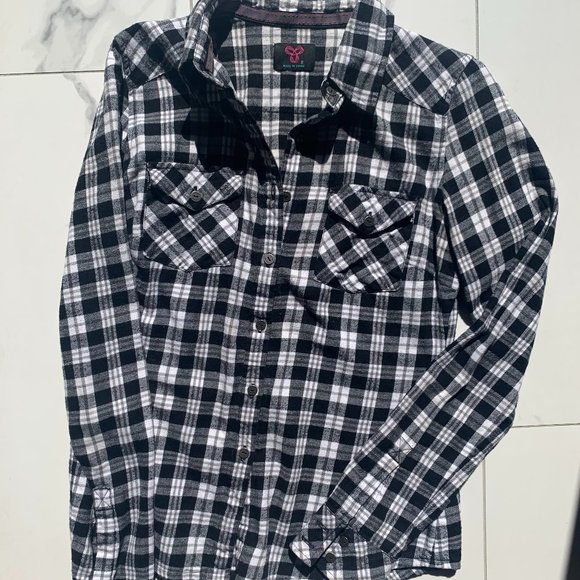 Aritzia tna flannel button down - Picture 3 of 3